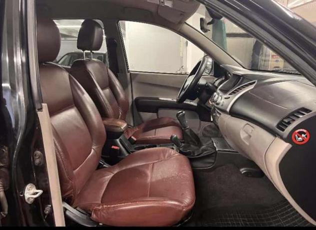 MITSUBISHI L200 2.5 DI-D/178CV DC Intense Plus rif. 23784795 - Foto 5