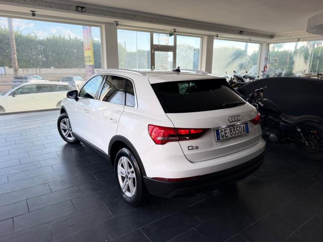 Audi Q3 35 TDI quattro S tronic - Foto 5