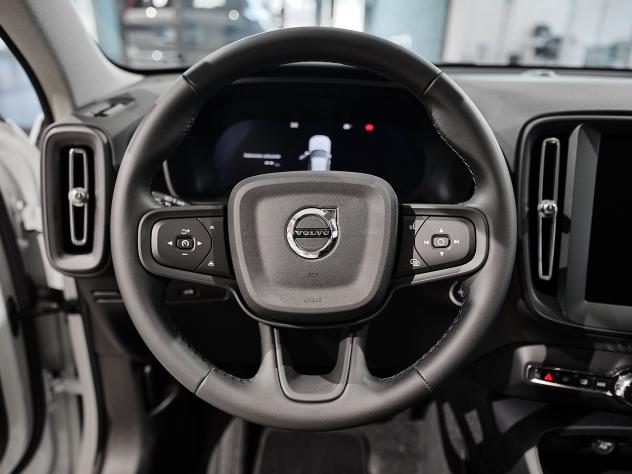 Volvo XC40 B3 automatico Essential - Foto 6
