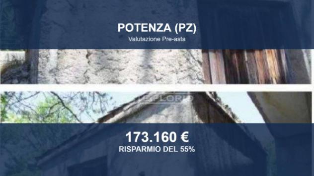 Immobile in asta di 135 m² con più di 5 locali in vendita a Potenza