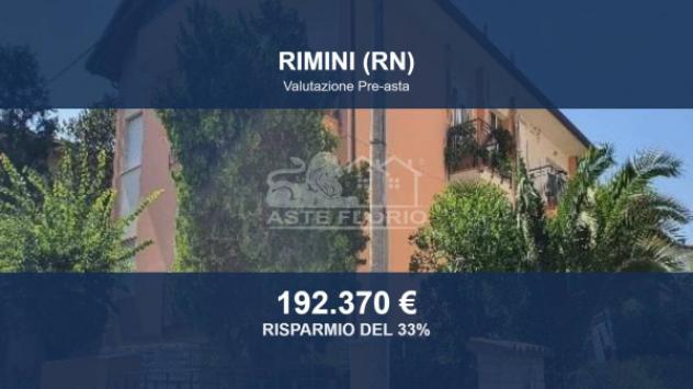 Immobile in asta di 147 m² con più di 5 locali e box auto in vendita a Rimini