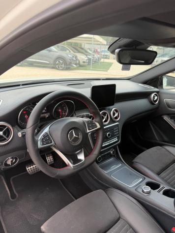 MERCEDES - Classe A - A 180 d Premium - Foto 10