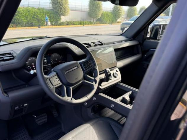 LAND ROVER Defender 110 3.0D I6 200 CV AWD Auto X-Dynamic SE rif. 23944186 - Foto 8