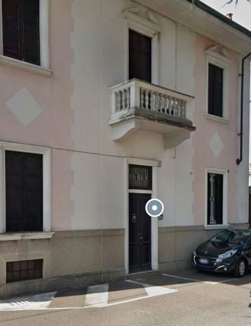 APPARTAMENTO IN CASA BIFAMILIARE