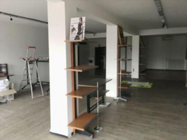 Immobile di 130 m² con 2 locali in vendita a Carpi - Foto 3