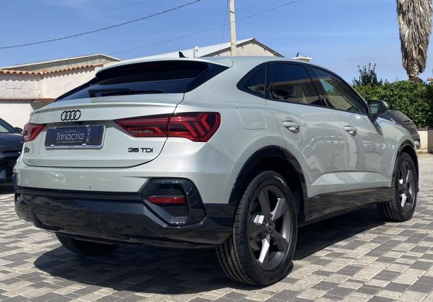 Audi Q3 SPB Business Plus 2.0 TDI 150CV s-tronic 35 - Foto 4