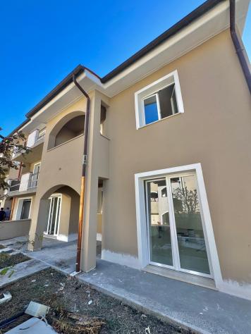 Villetta a schiera angolare in vendita a Capannoli 135 mq Rif: 1432717