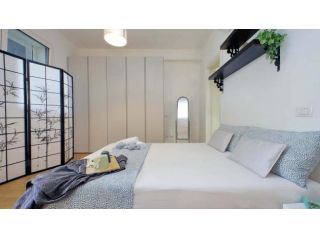 Julie's Flat