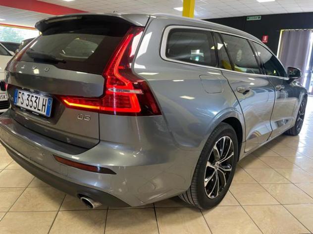 VOLVO V60 D3 Geartronic Inscription*NAVI/PELLE/CRUISE* rif. 24179977 - Foto 3