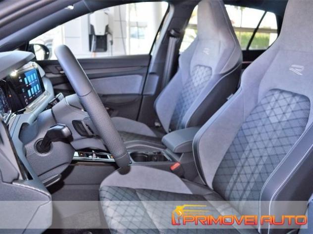 VOLKSWAGEN Golf 1.5 eTSI 150 CV EVO ACT DSG R-Line rif. 19708518 - Foto 3