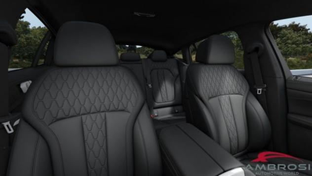 BMW X6 M60i xDrive rif. 23967851 - Foto 9