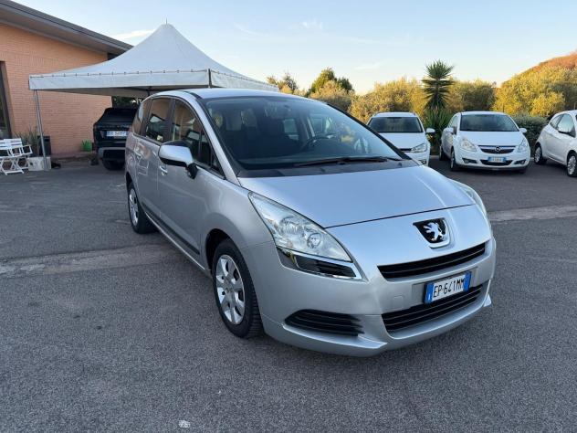 Peugeot 5008 1.6 HDI 115CV ACTIVE 5 POSTI 2013 - Foto 2