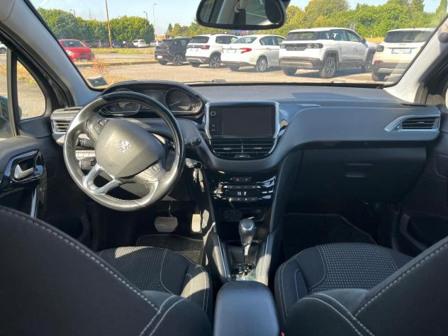 Peugeot 208 Allure PureTech Turbo 110cv EAT6 S/S aut - Foto 9