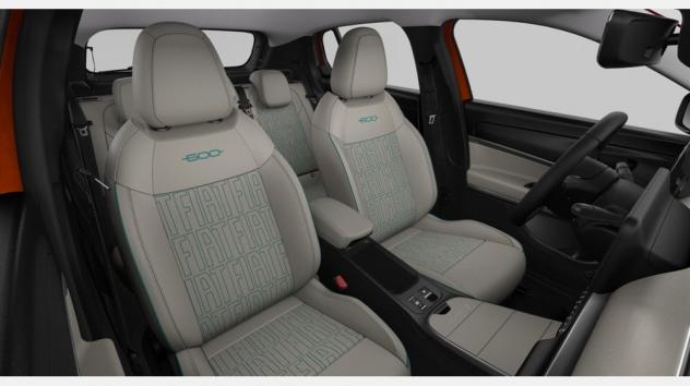 FIAT 600 Hybrid Pop 1.2 Hybrid 110cv - Foto 5