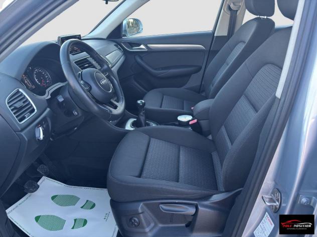AUDI - Q3 - 2.0 TDI 120CV Business - Foto 10