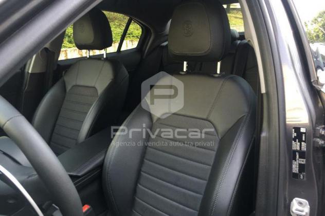 Alfa Romeo Giulia Giulia 2.2 Turbodiesel 190 CV AT8 Executive - Foto 10