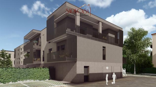 Attico con tre camere, due bagni e balcone di 28 mq - Foto 5