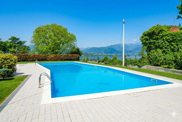 SPLENDIDO ATTICO CON TERRAZZA VISTA LAGO - Foto 9