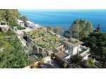 Trilocale fronte mare ai Piani d’Invrea