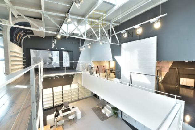 Immobile di 220 m² con 3 locali in affitto a Milano - Foto 2
