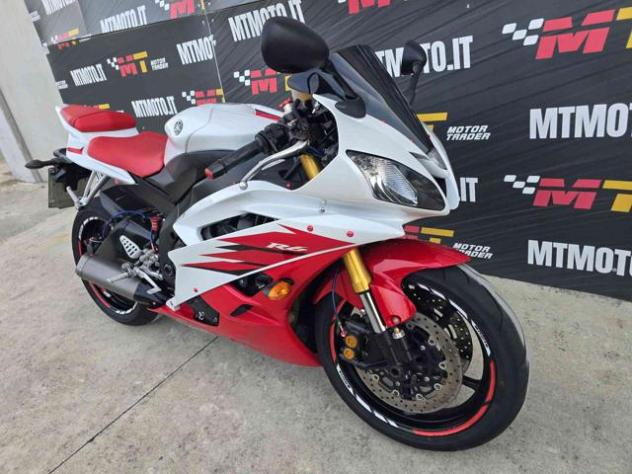 YAMAHA YZF R6 RJ11 Video 360 rif. 24036561 - Foto 6