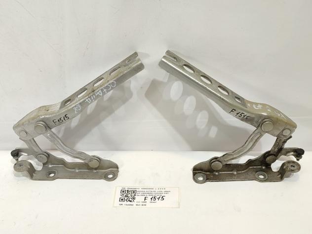 CERNIERE COFANO ANTERIORE DX E SX SKODA Octavia Berlina 3° Serie 1Z0823301C 1Z0823302C BXE (0411)