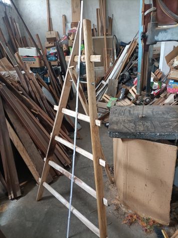 Scale pioli varie misure e forme in legno castagno - Foto 9