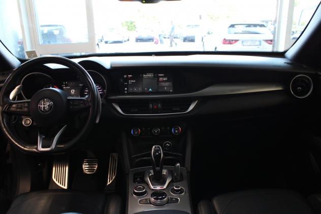 Alfa Romeo Stelvio 2.2 Turbodiesel 210 CV AT8 Q4 Veloce - Foto 9