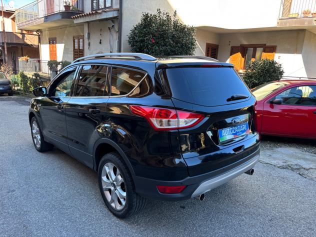 Ford Kuga 2.0 TDCI 150 CV S&S 4WD Titanium - Foto 6