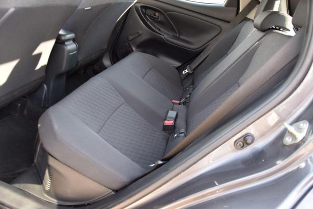 TOYOTA Yaris IBRIDA MY 2021 1.5 Hybrid 5p. AUTOMATICA Lounge - TOUCH - ADAS - CRUISE - CAM - BT - CLIMA - OK NEOPATENTATI - IVA DETRAIBILE - Foto 7