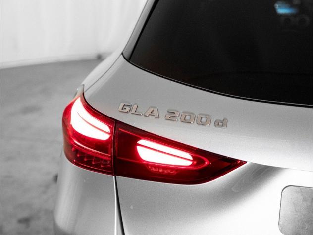 Mercedes-Benz GLA 200 d Progressive Extra - Foto 9