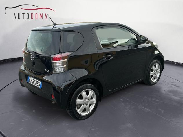 Toyota iQ 1.0 VVT-i Active - Foto 8