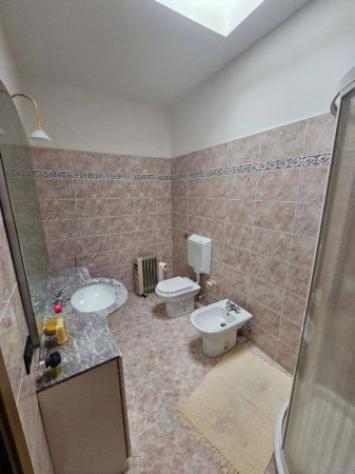 Immobile in asta di 136 m², box auto in vendita a Castelnovo Ne' Monti - Foto 7
