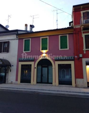 NEGOZIO/UFFICIO AD ALTA VISIBILITÀ – SAN MICHELE, VERONA