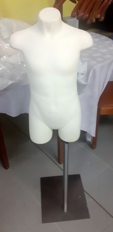 MANICHINI ESPOSITORI BUSTI per abiti - Foto 2