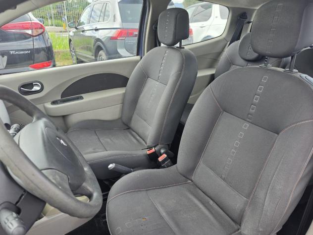 RENAULT - Twingo - 1.5 dCi 65CV Confort - Foto 9
