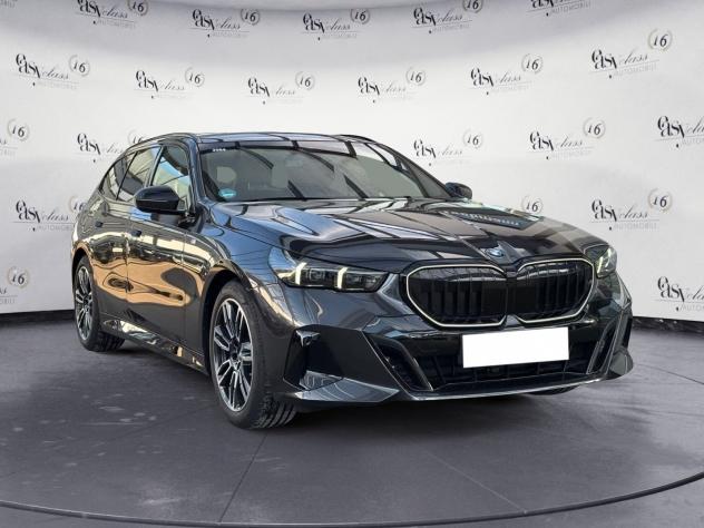 BMW Serie 5 520d sDrive M Sport Pro Gancio Tetto Pelle Camera