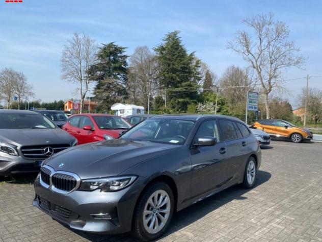 BMW 318 d Touring Business Advantage aut. rif. 23926903