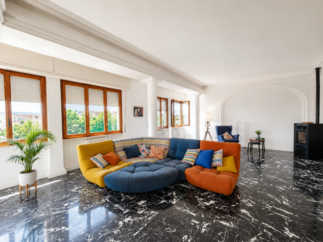 Appartamento in vendita a Pontedera 219 mq Rif: 1425291