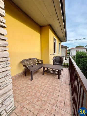 V005530 - AMPIO TRILOCALE CON TERRAZZO ANGOLARE E GARAGE - Foto 14