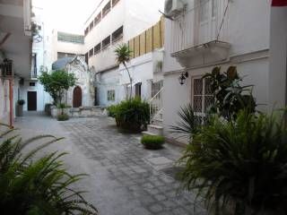 Monolocale arredato zona centralissima di Taranto. Via Cavour