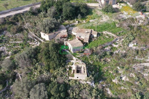 Rif.1907 - Terreno edificabile + Fabbricati rurali Contrada Pisciotto, Modica Alta - Foto 4