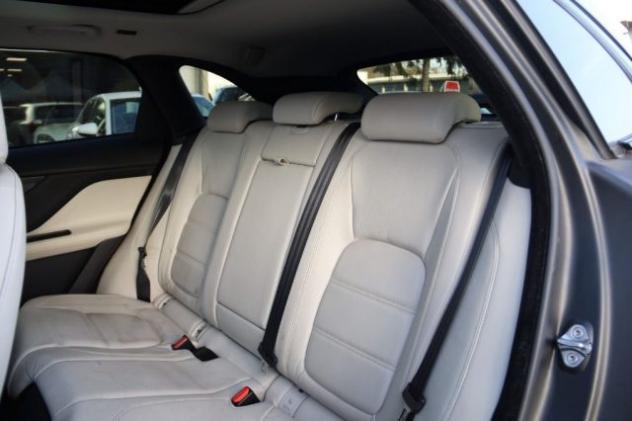 JAGUAR F-Pace 2.0 D 240 CV R-DYNAMIC MOTORE NUOVO rif. 20461159 - Foto 7