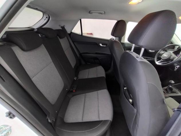 Kia Stonic 1.2 MPI Urban - Foto 5