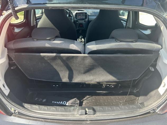 Toyota Aygo 2ª serie Connect 1.0 VVT-i 72 CV 5 porte x-play MMT - Foto 6