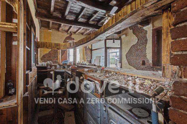 Villa di 500 m² con più di 5 locali in vendita a Besate - Foto 14