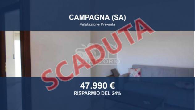 Immobile in asta di 64 m², box auto in vendita a Campagna