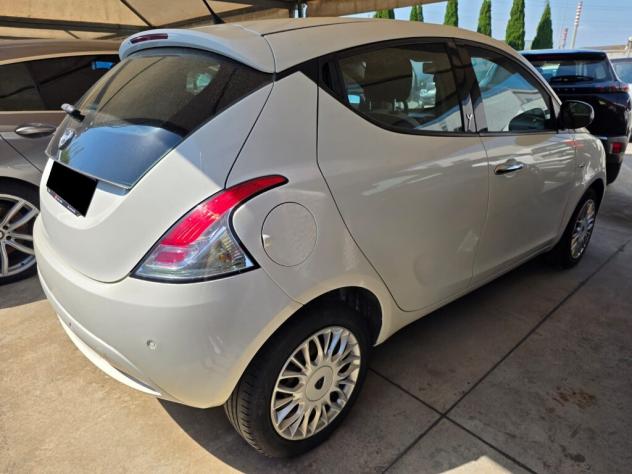 LANCIA Ypsilon 3ª serie Ypsilon 1.2 69 CV 5 porte Gold - Foto 3
