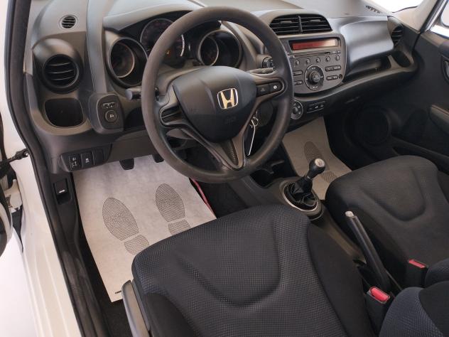 Honda Jazz 1.2 i-VTEC Trend - NEOPATENTATI - Foto 8