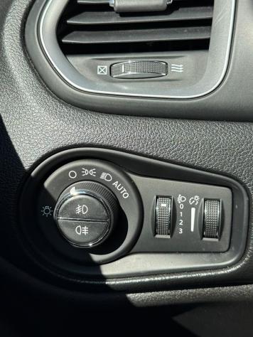 Jeep Renegade 1.0 T3 120cv Longitude #sed.risc. #carplay #keyless - Foto 8